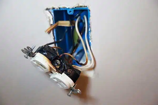 Emergency Electrician in Bedford